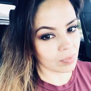 Meet your Posher, Amelia